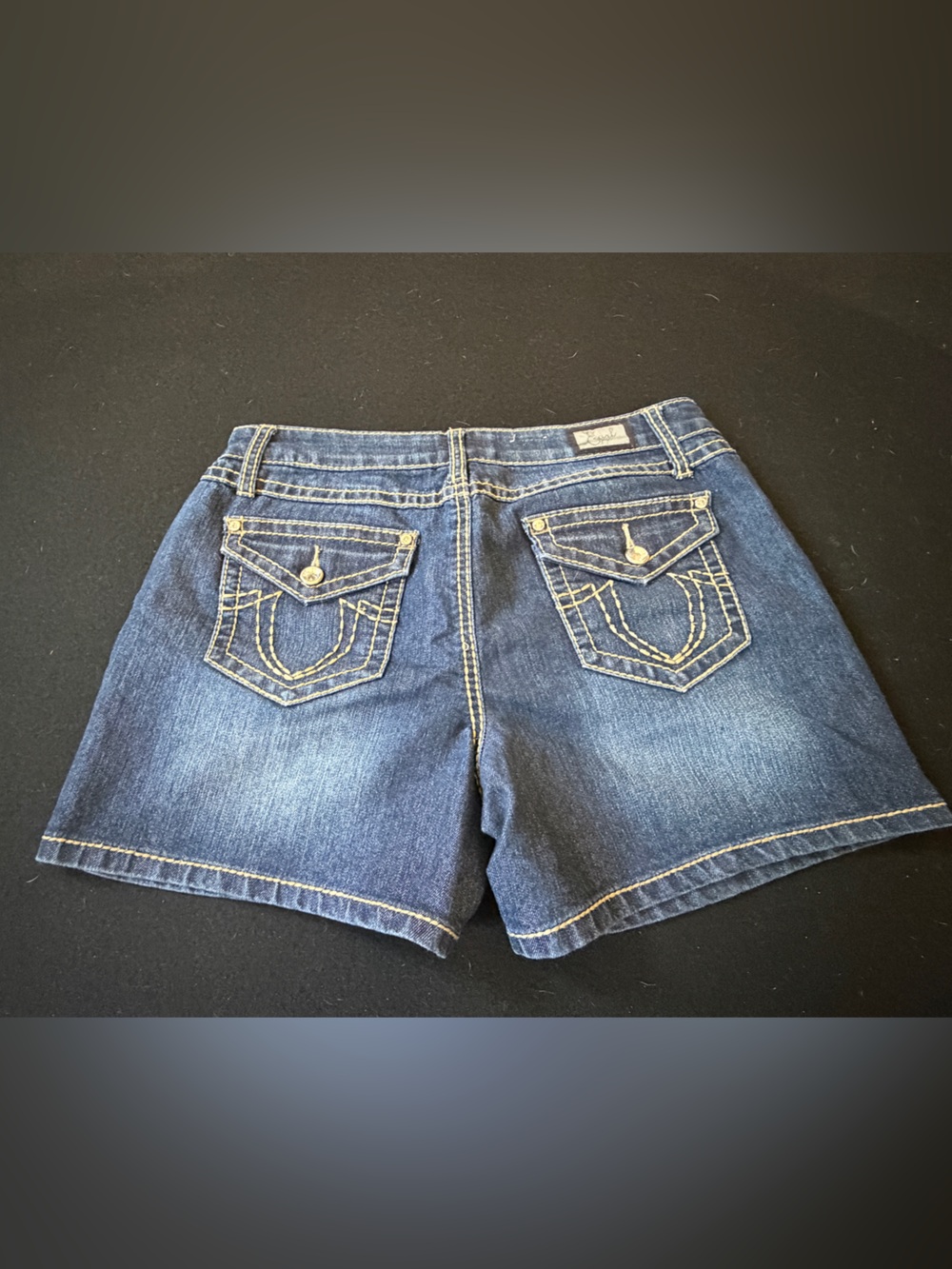 Jean Shorts Women’s Dark Blue Size 6